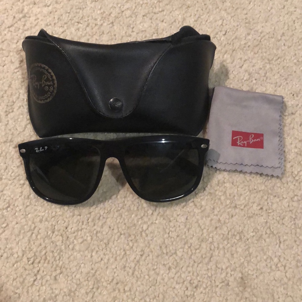 Ray Ban RB4147